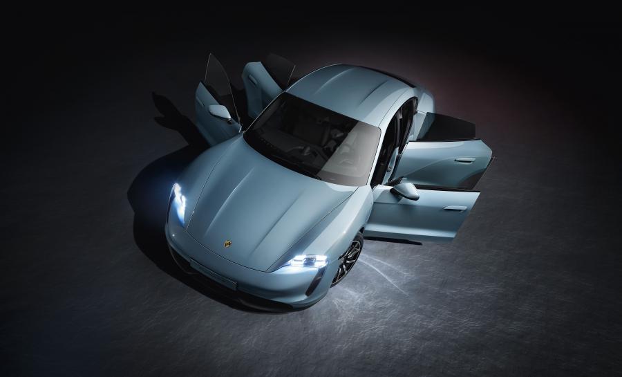 Porsche Taycan 4S 2019 года  (WW) (фото 3 из 41)
